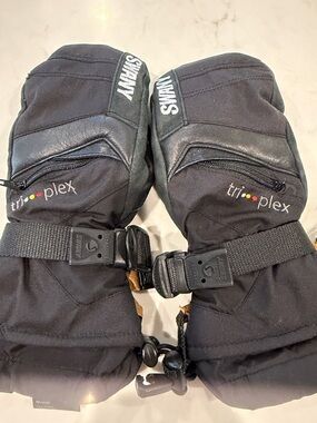 Swany Ski Mittens with Tri-Plex Detail